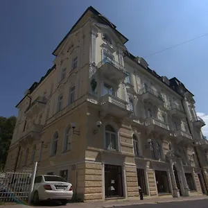 Westend Марианске-Лазне